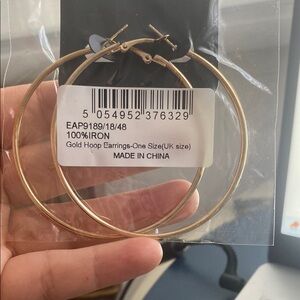 NWT Prettylittlething earrings Gold hoop earrings